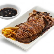 Inihaw na pusit by Gerry's grill